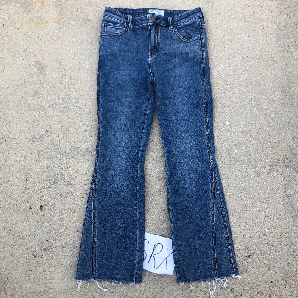 Womens FP Free People Boot Cut Metal Studs Jeans 61855-16515125 Size 26 or 28x27